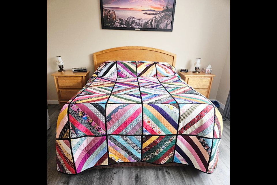A handmade quilt that is being raffled off by the Mill Site Lodge/Fischer Place Auxillary handmade by members of the auxiliary. (Photo submitted)