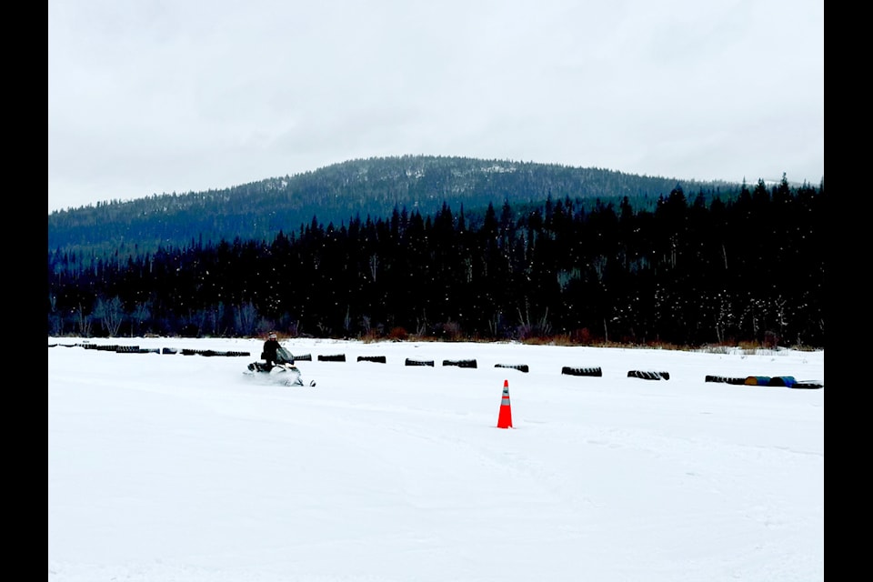 A member of the 100 Mile House Snowmobile Club grooms a track at 100 Mile Horsepower Ranch last week. (Leanna Davies photo)