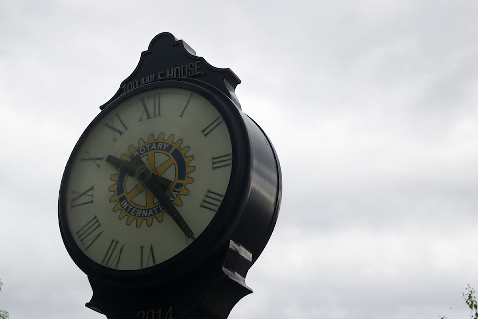 The 100 Mile Rotary Clock - with the overcast and dark skies in the background on June 12 (Misha Mustaqeem photo - 100 Mile Free Press)