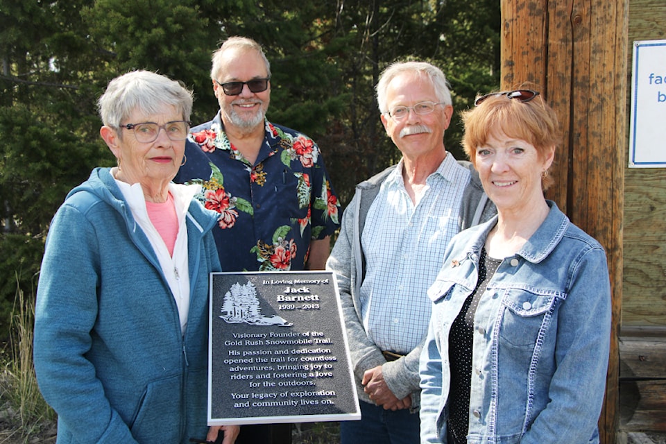 District of 100 Mile House Councillors Donna Barnett (left) and Marty Norgren at the dedication of a plaque memorialising Jack Barnett with 100 Mile House Snowmobile Club secretary Bruce Anderson and Mayor Maureen Pinkney. (Patrick Davies photo - simplymastery)