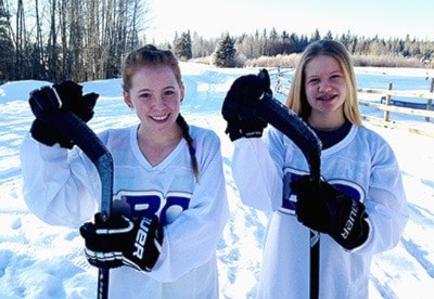 2002100milewebgirlsbcgameshockey