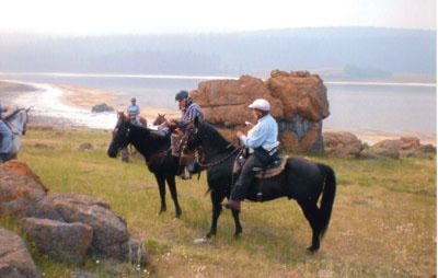 3327100mileWEB_CaribooRide005