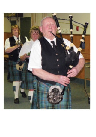 5831NewS.1.20110118171736.robbieburns01_20110119