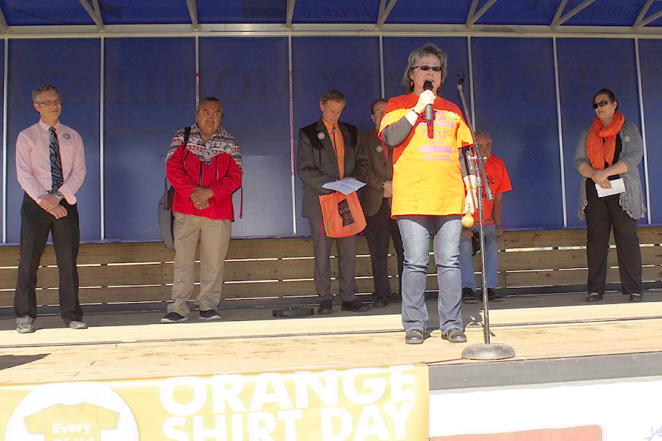8677356_web1_170928-OMH-OrangeShirtDay17_1