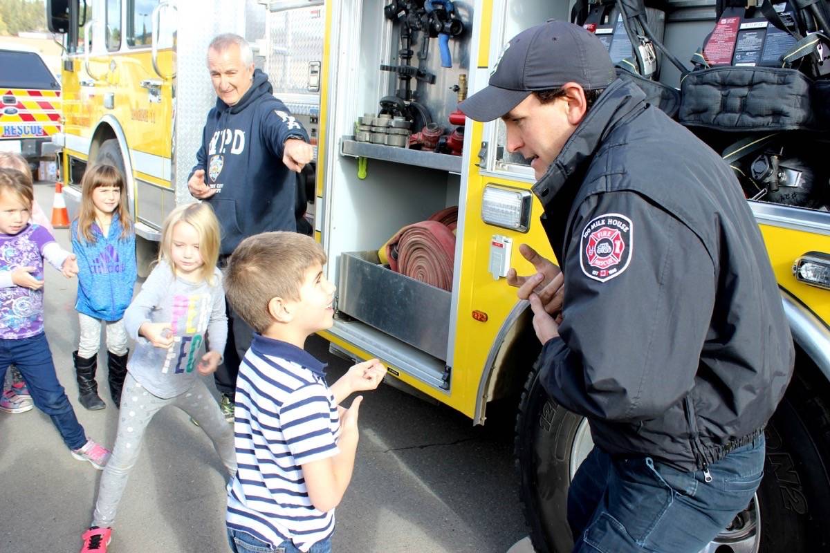 8984120_web1_171018-OMH-M-NEW-Firefighters-Elementary09