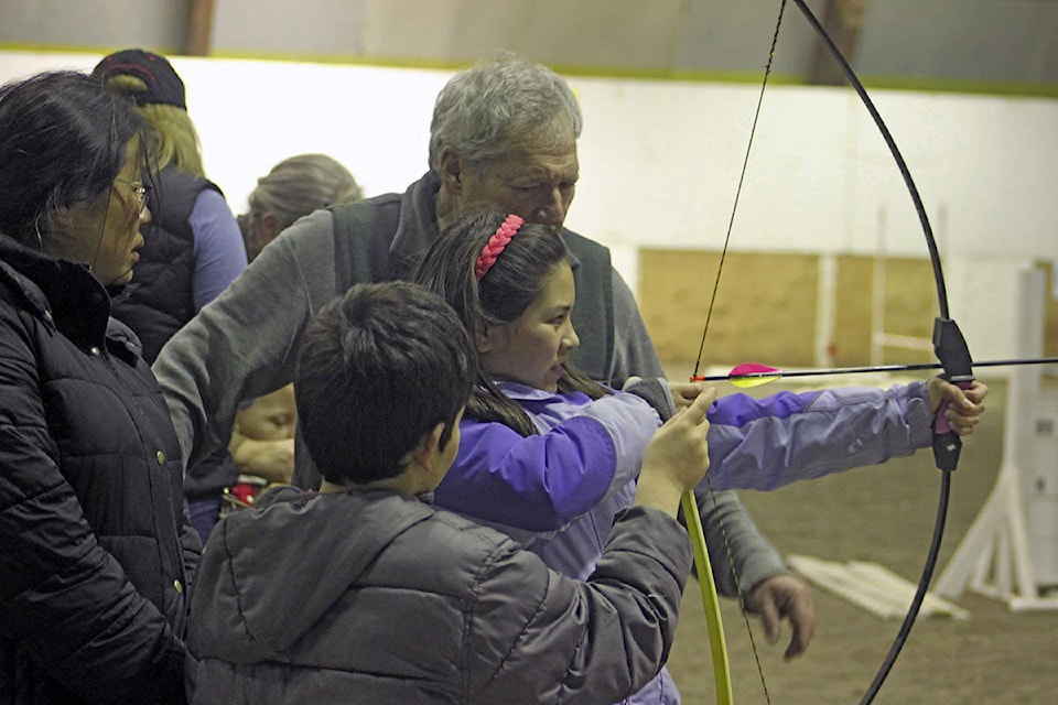 11011666_web1_180315-omh-archery1web1