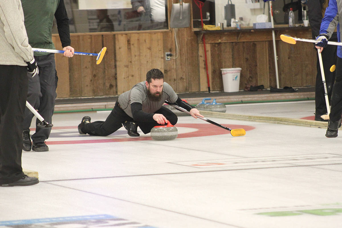 15212718_web1_190124-omh-curling4-web