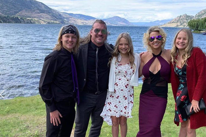Wrestling legend finds his wedding dance groove in B.C. - 100 Mile Free  Press