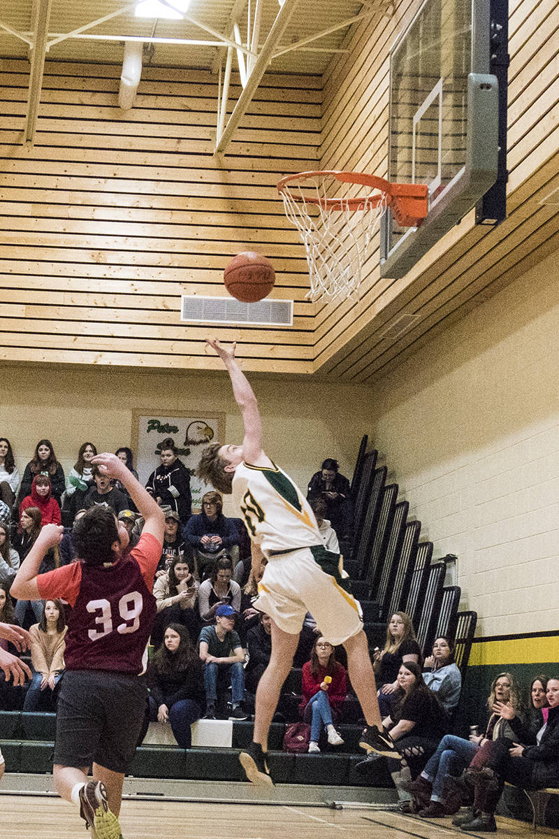 20588484_web1_200220-OMH-Basketball-2_1