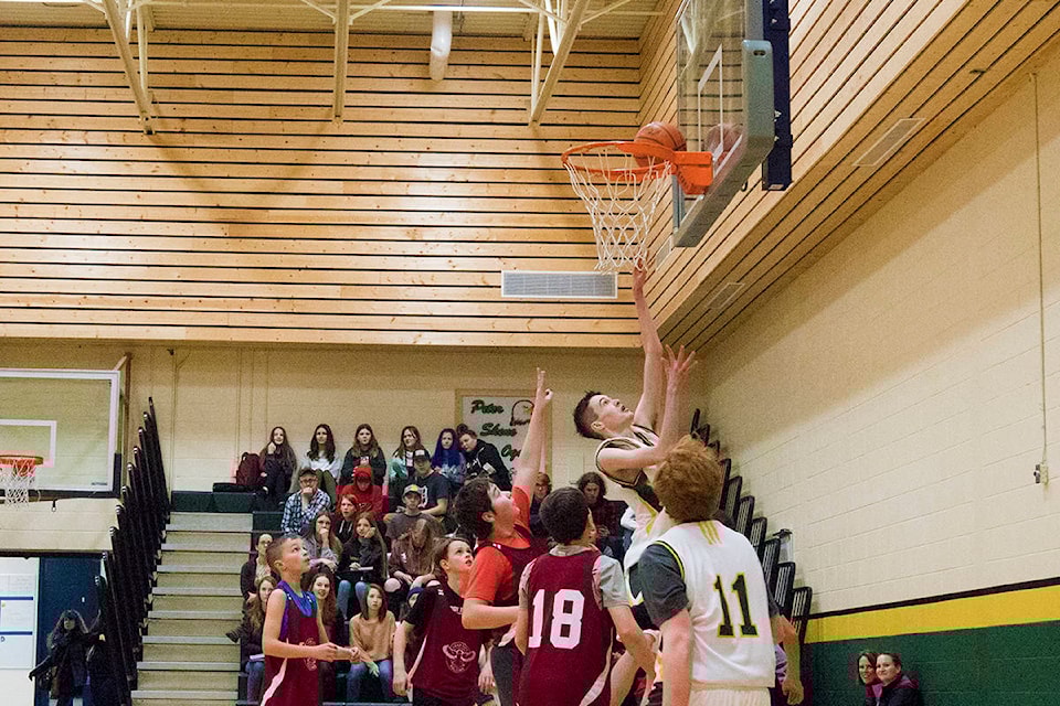 20588484_web1_copy_200220-OMH-Basketball-1_1