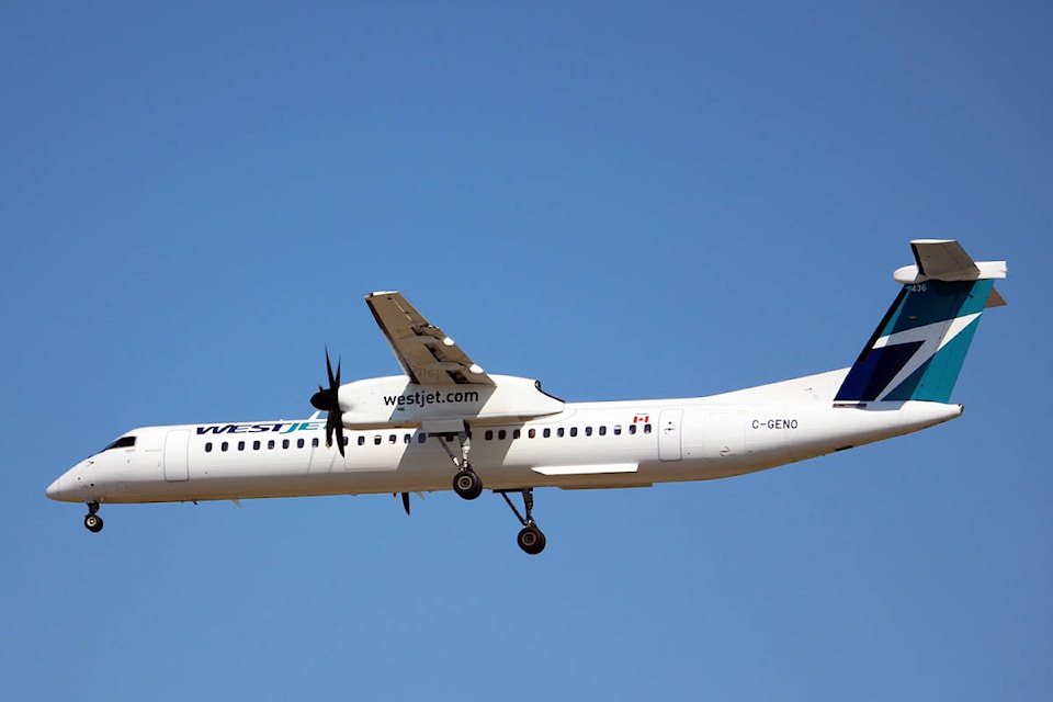 21091065_web1_WestJet-Bombardier-Dash-8-Q400-Nicholas-Pescod