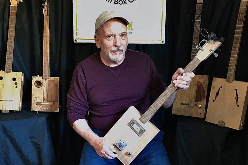 21760990_web1_Cigar-Box-Guitar-Workshops_2