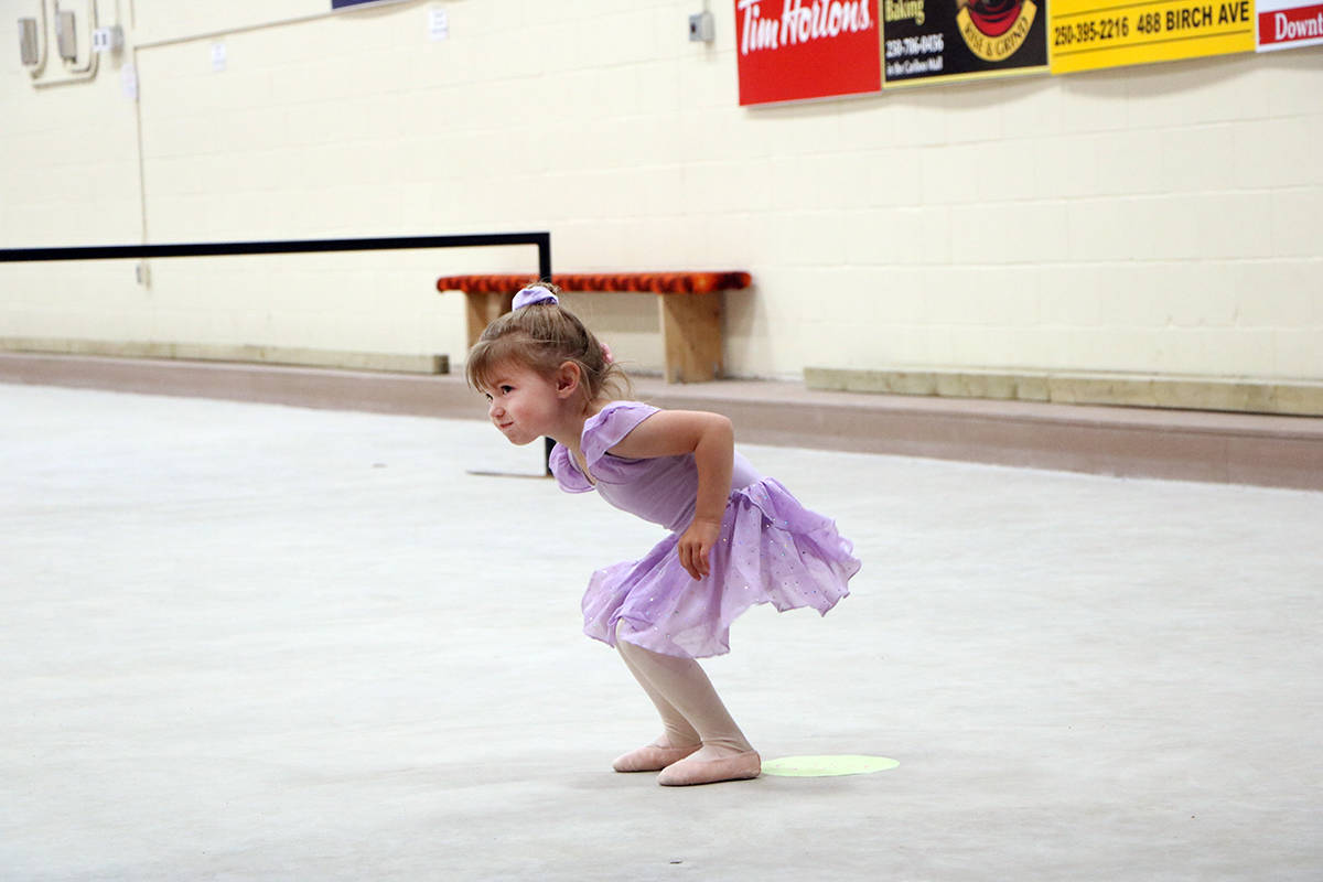 22360868_web1_200808-OMH-Ballet-Class-Rec-Centre_16