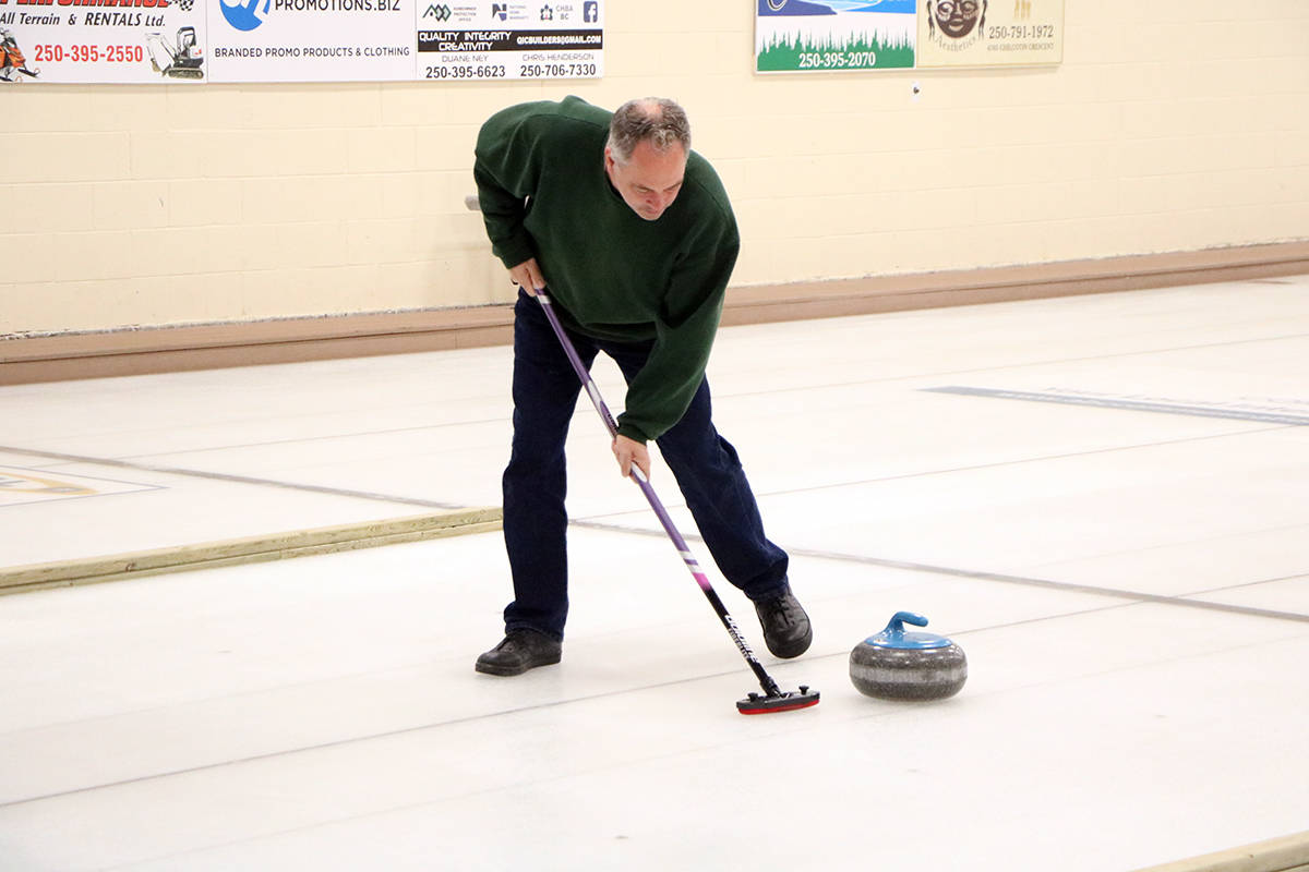 22967492_web1_201010-OMH-Curling-Starts-Up_15