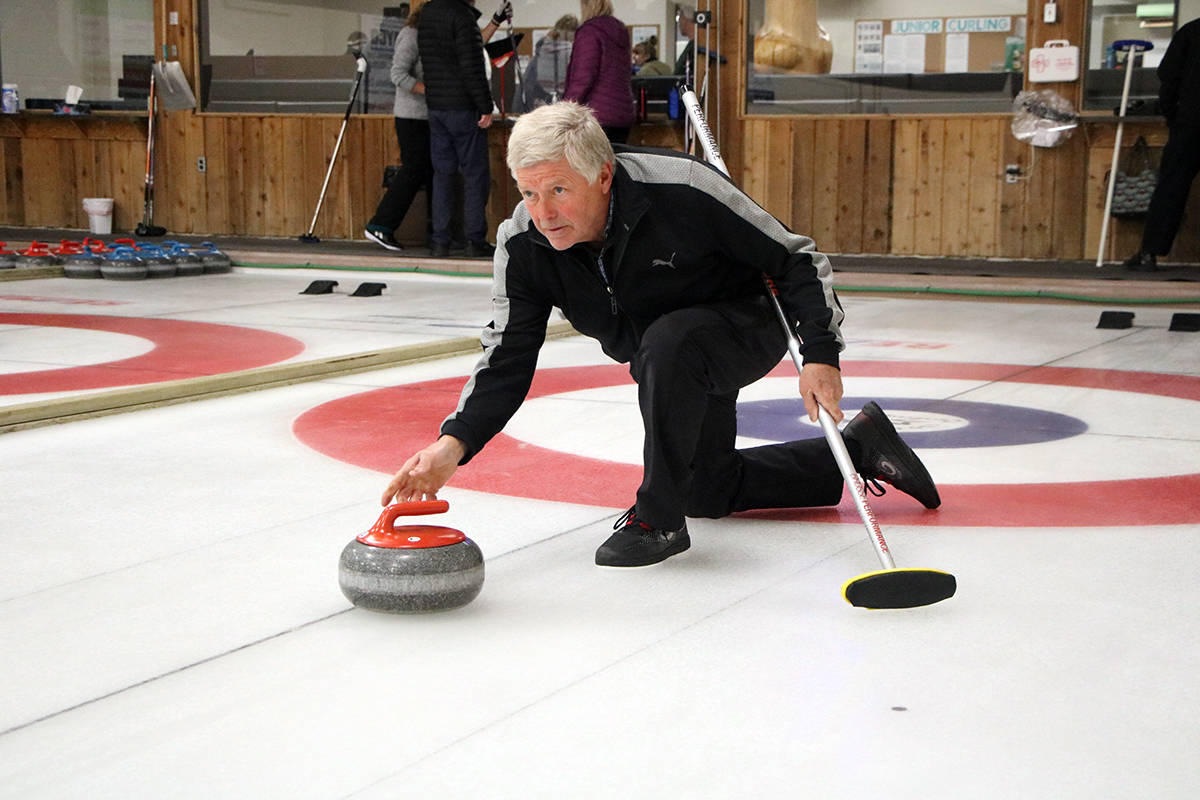 22967492_web1_201010-OMH-Curling-Starts-Up_7