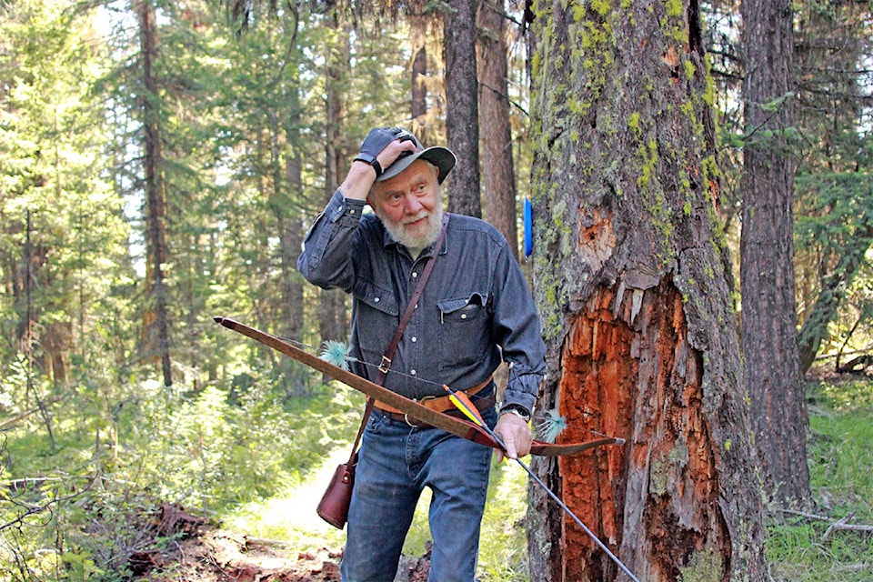 23135377_web1_190725-omh-archery