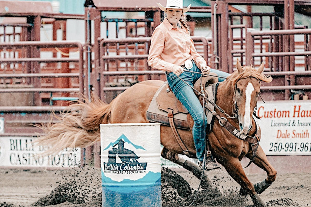 24956927_web1_210429-OMH-High-School-Rodeo_12