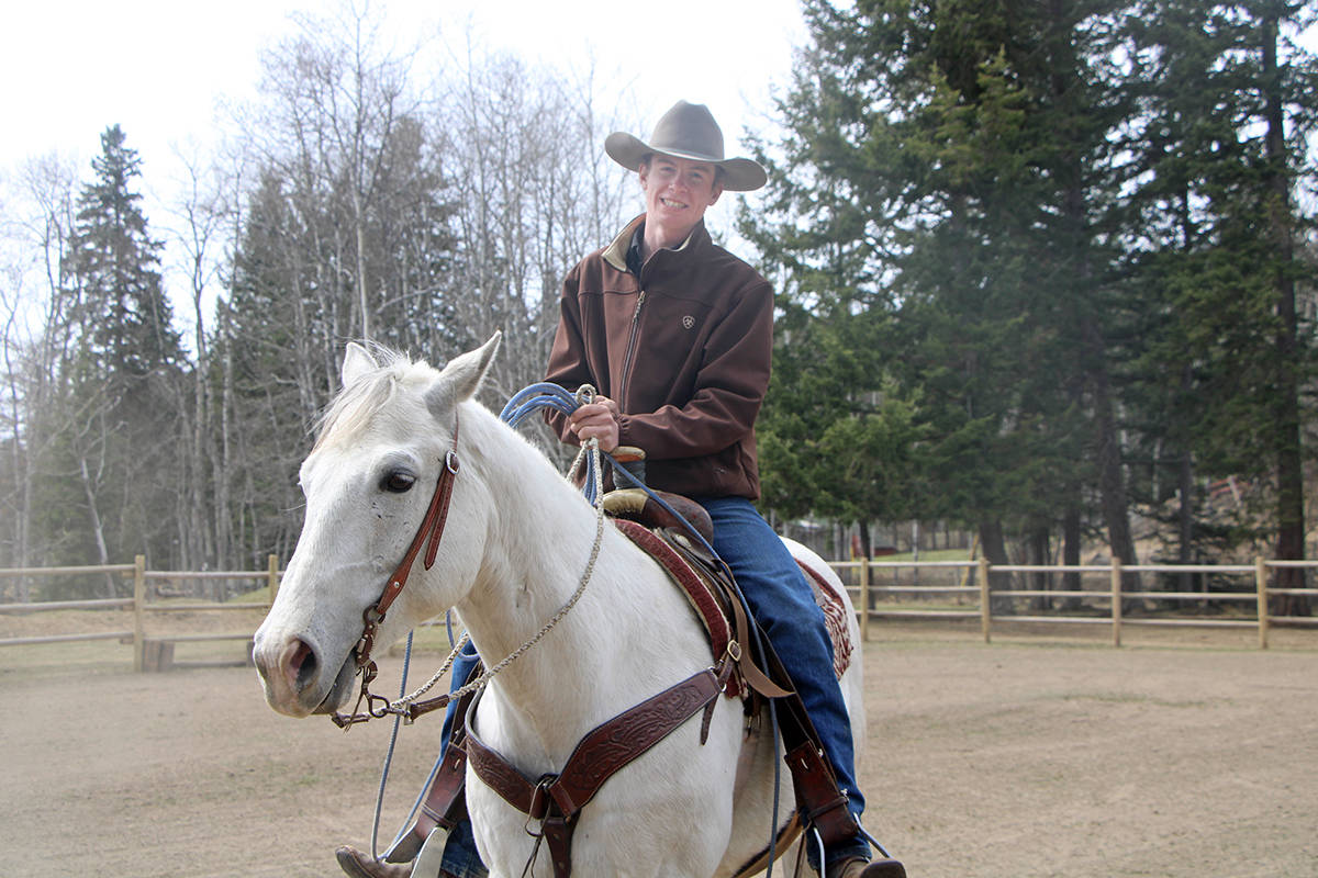 24956927_web1_210429-OMH-High-School-Rodeo_9