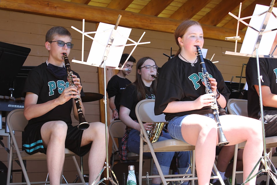 Students in PSO’s Grade 9 band class perform at Centennial Park (Melissa Smalley photo - 100 Mile Free Press)