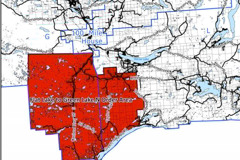 25786453_web1_210715-OMH-flat-lakefire_4