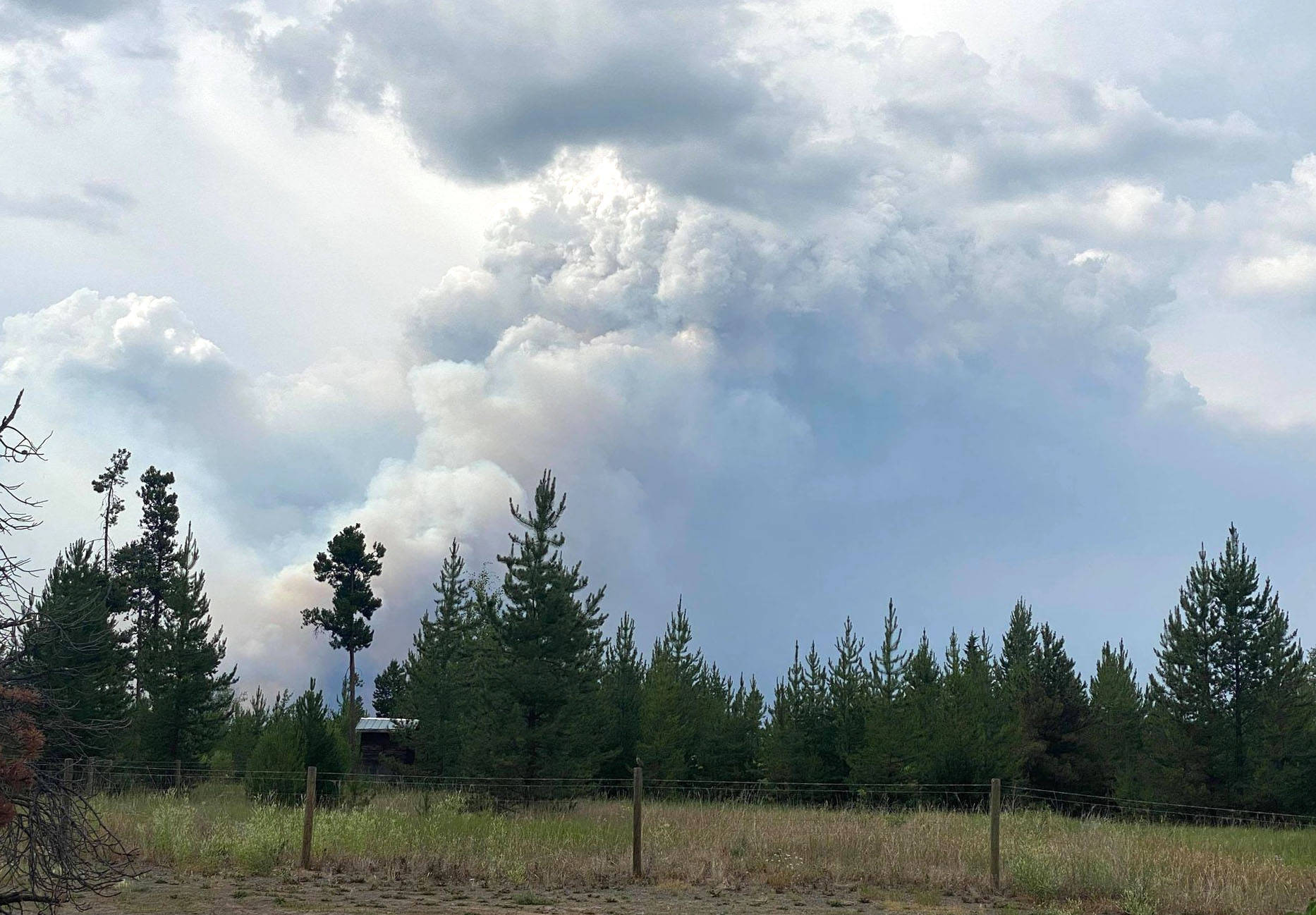 70 Mile on alert as wildfires continue to burn 100 Mile Free Press