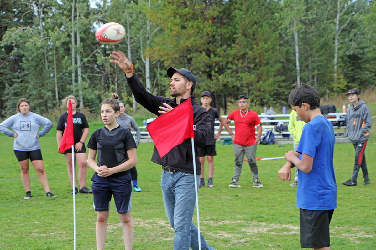 26582016_web1_210930-OMH-High-School-Rugby-_4