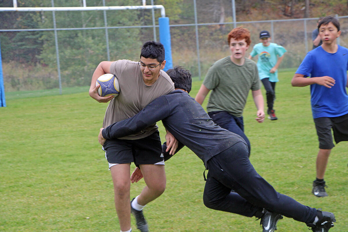 26582016_web1_210930-OMH-High-School-Rugby-_7