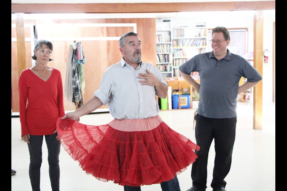 Karen Smith (left) rehearses for the Emperor’s New Clothes alongside Glen Tanner and Neil Vanderhorst last Saturday. (Patrick Davies photo - 100 Mile Free Press)