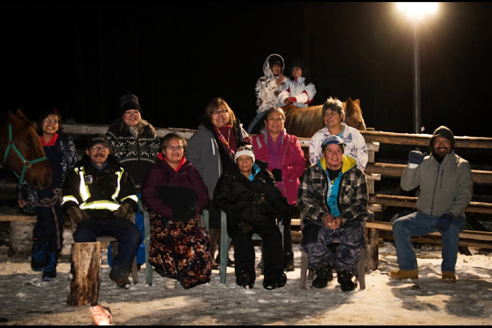 Around a dozen members of Tsq’escen First Nation attended an equine therapy clinic at Halfway Ranch. (Jennifer Bolster photo)