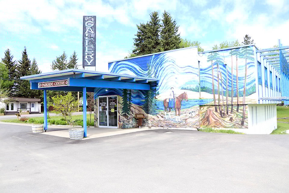 31335065_web1_Parkside-Gallery-Reopens_1