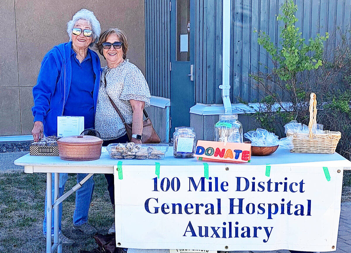 32970593_web1_230615-OMH-Hospital-Auxiliary-_3