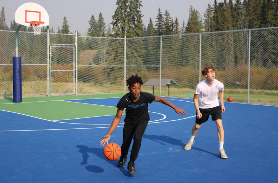 33913106_web1_230921-OMH-Baskeball-Court-Standalones_2