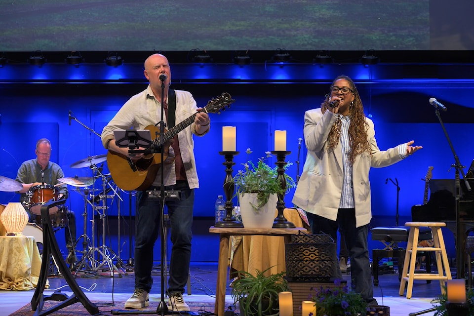 brian-doerksen-and-marika-siewert
