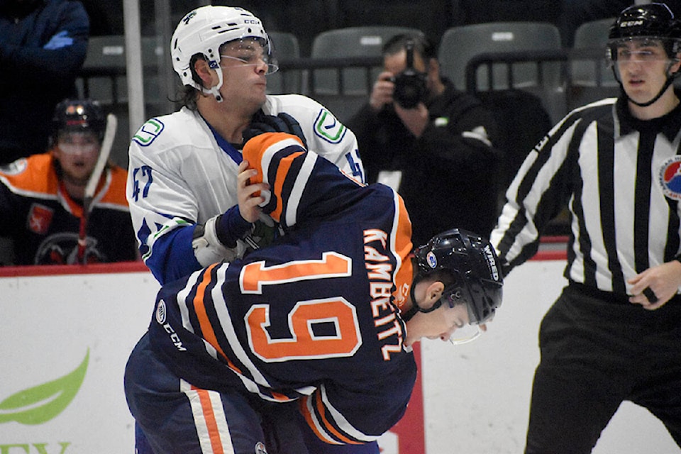 canucks1