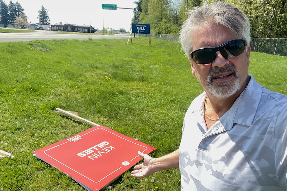 Kevin Gillies, federal Liberal candidate for Abbotsford-South 91ԭ, had his election sign torn down near Abbotsford Airport. 