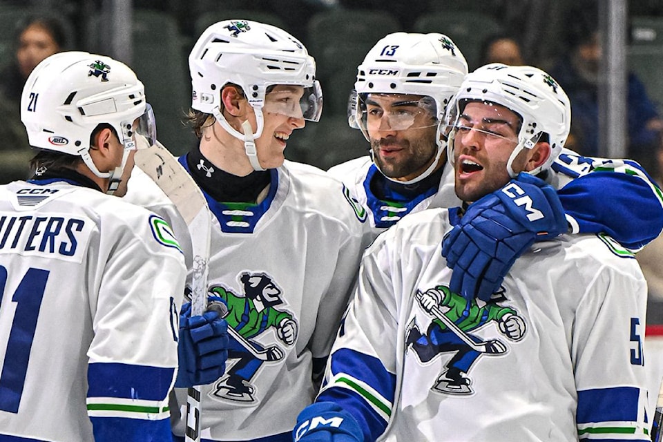 canuckswinjan15