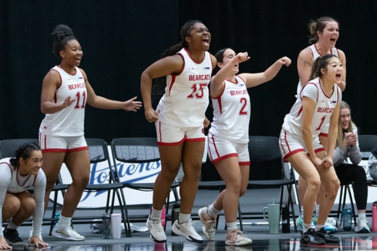 Abbotsford's Columbia Bible College Bearcats advance to national final game