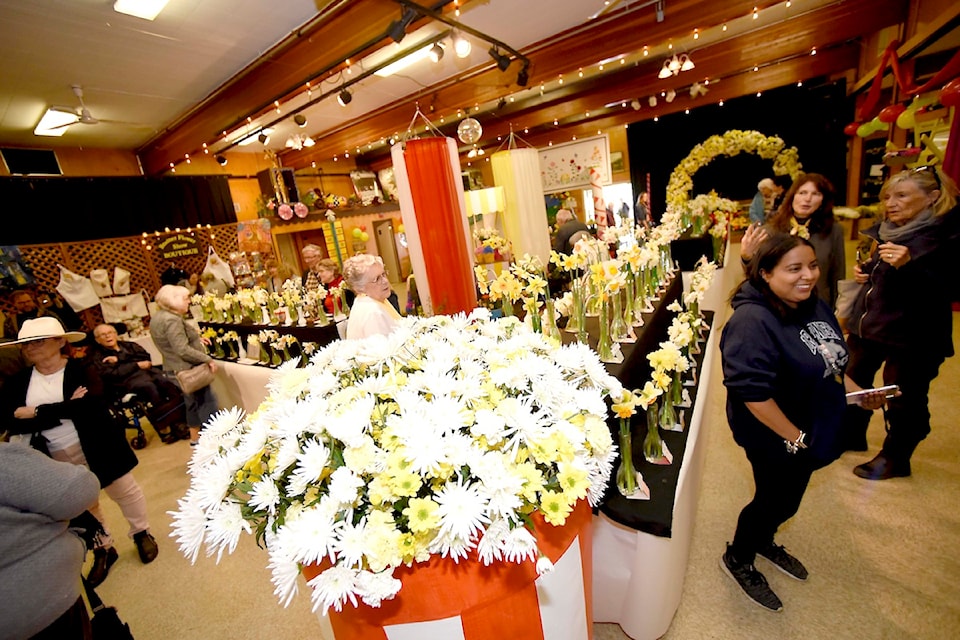 bradner-flower-show-file