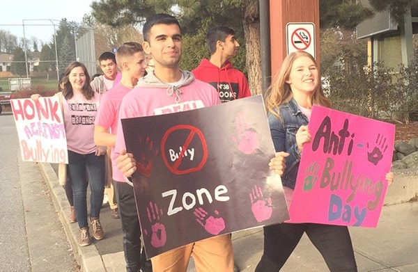 12297abbotsfordPinkShirtDay