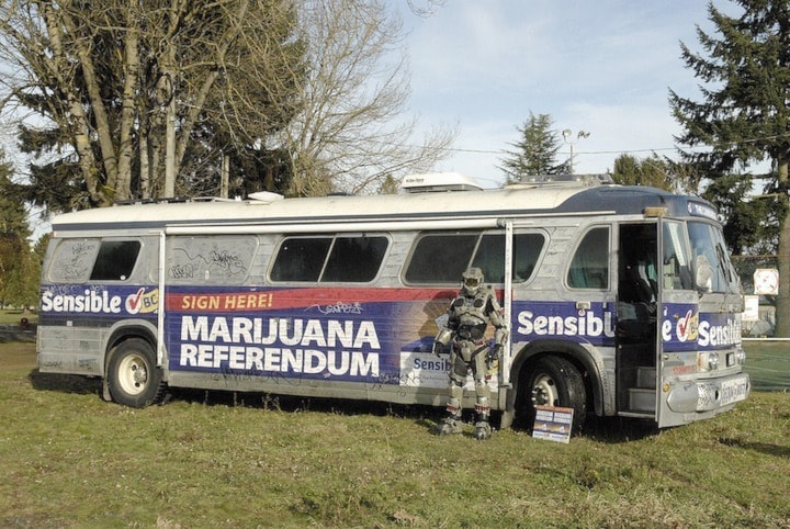 43799abbotsfordsensibleBCcampaignbus1web