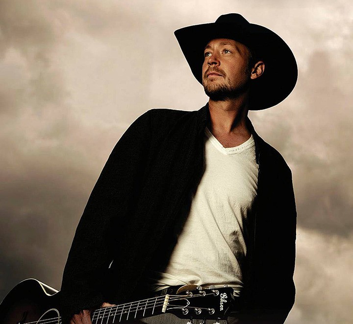 Canadian country singer Paul Brandt to perform in Abbotsford The