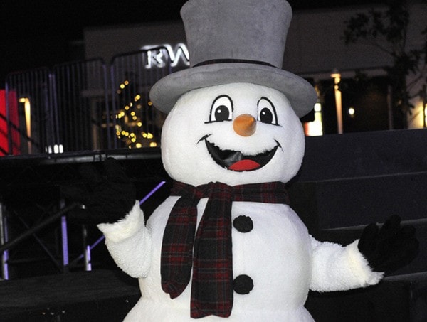 Frosty in rehersal at Highstreet - for tree lighting on Wednesday night.