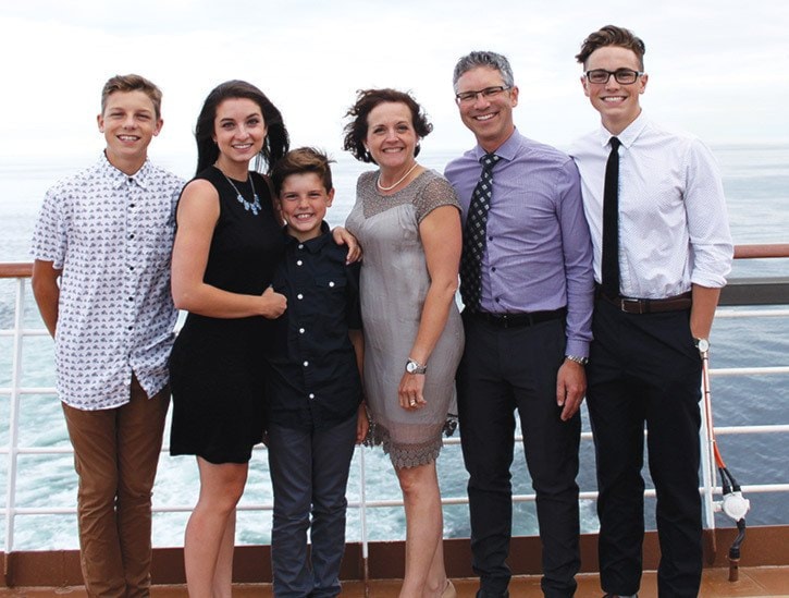 sub Thiessen family photo