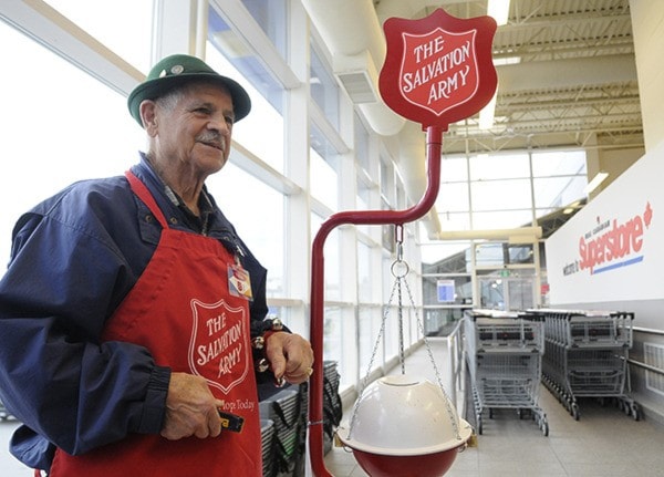 70750abbotsfordSalvationArmykettle