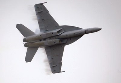 78422abbotsfordAirshow-F-A-18SuperHornet-1-col-jvp