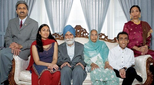 81213abbotsfordDr.MalwinderDhami-left-andfamily