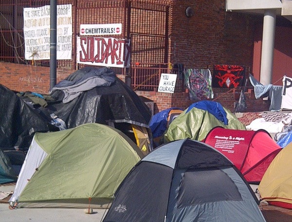 95821BCLN2007occupytents5