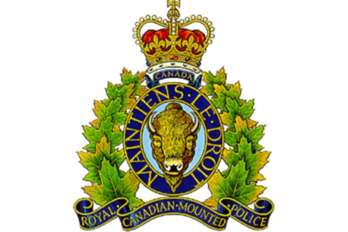 web1_RCMP-shield-crest5