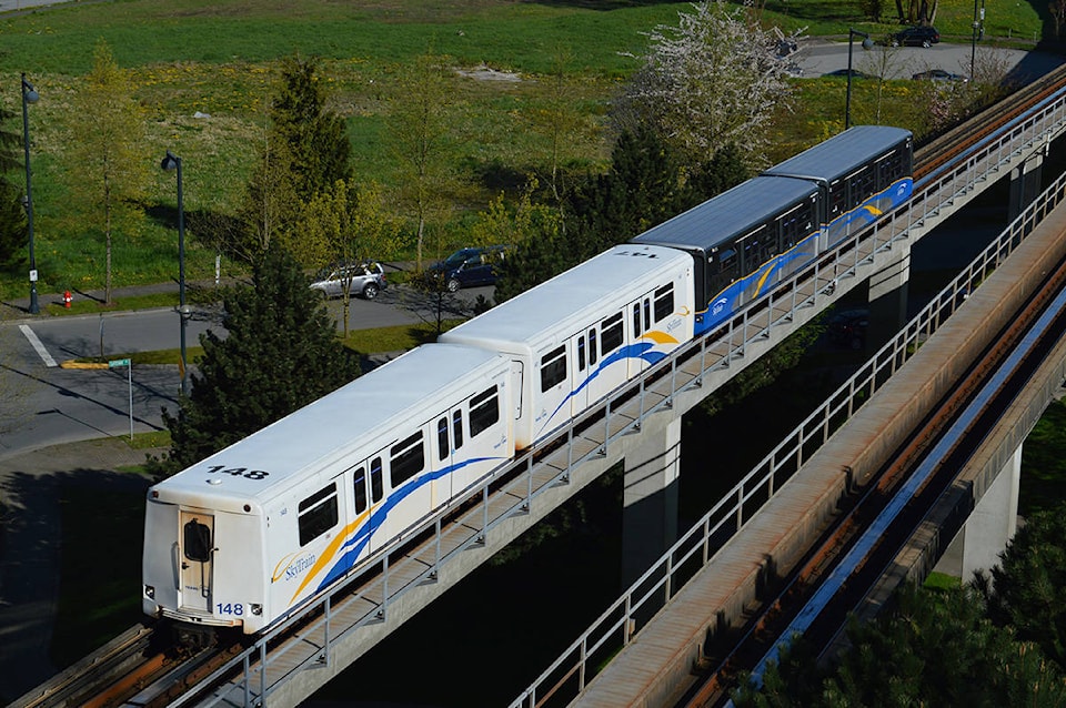 14818415_web1_SkyTrain