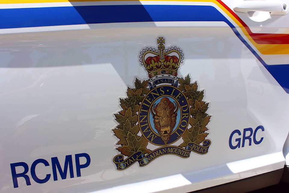 14889470_web1_RCMP-Logo-Nanaimo-News-Bulletin